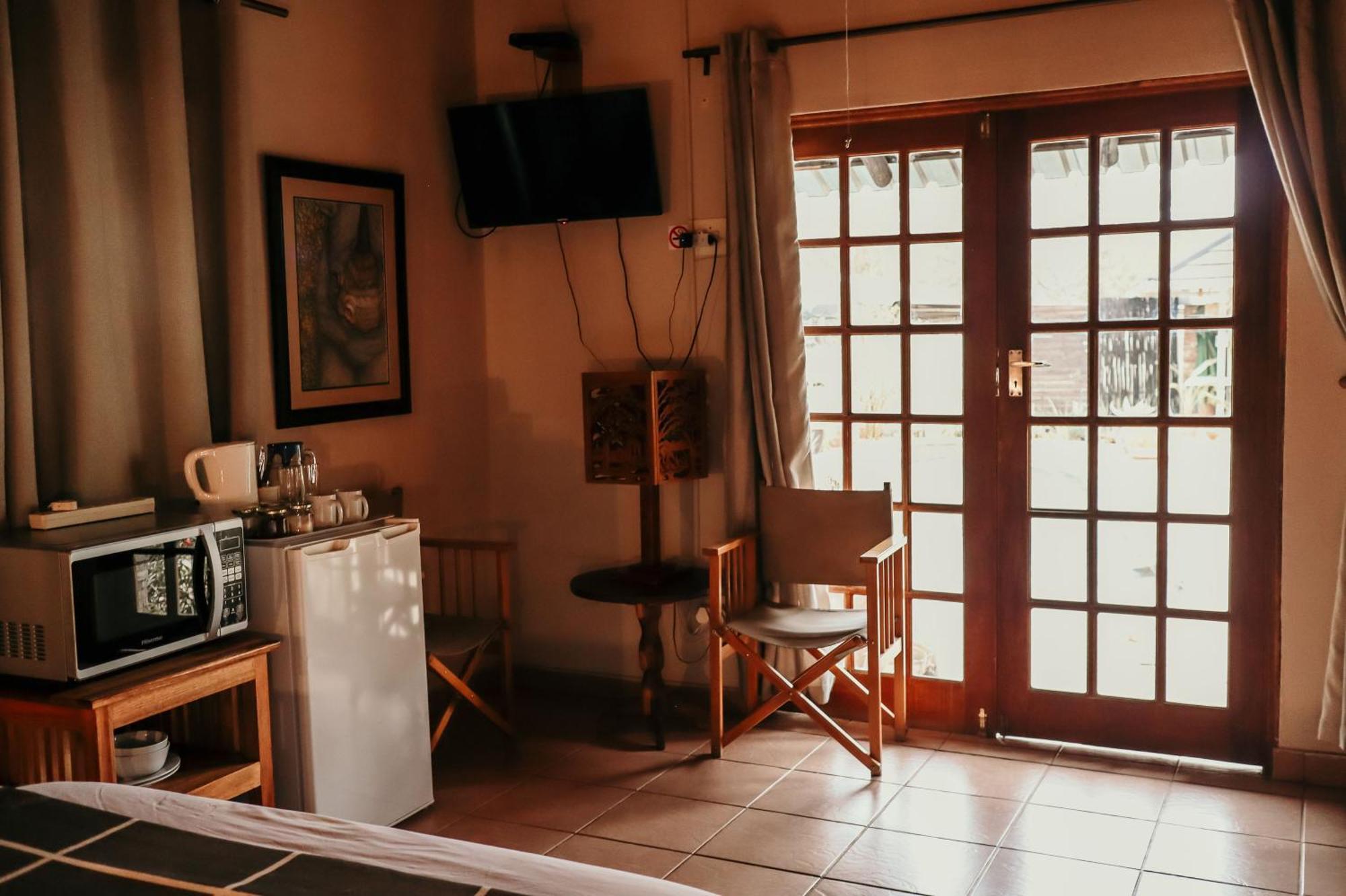 A Traveller'S Palm Hotel Phalaborwa Bagian luar foto