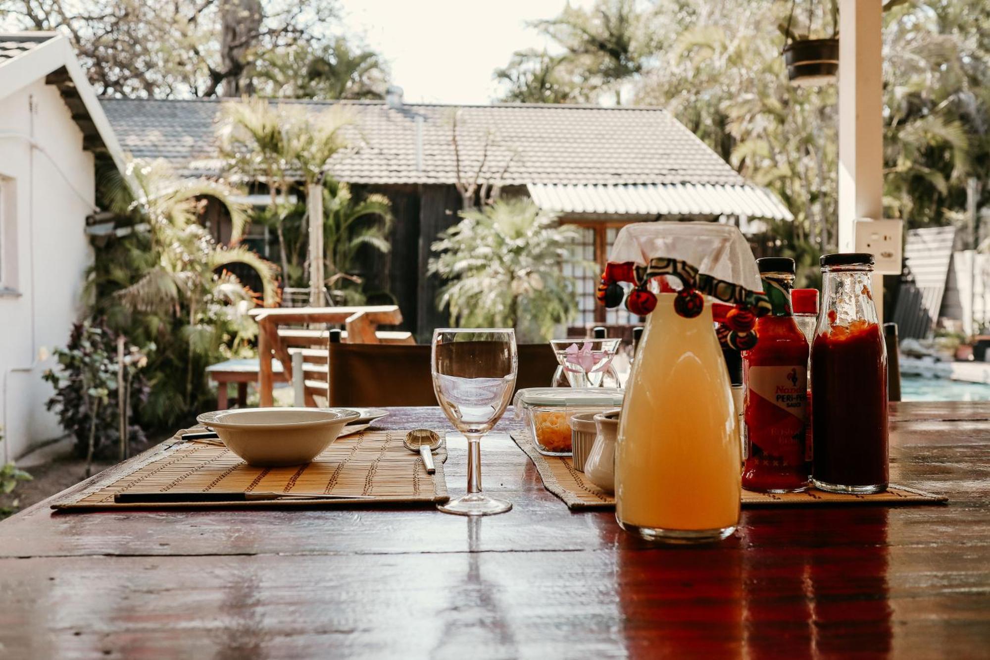 A Traveller'S Palm Hotel Phalaborwa Bagian luar foto